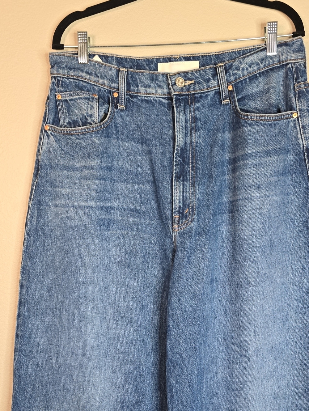 MOTHER  Superior The Headliner Sneak Denim Jeans  Green Thumb Size 32 - Picture 2 of 9
